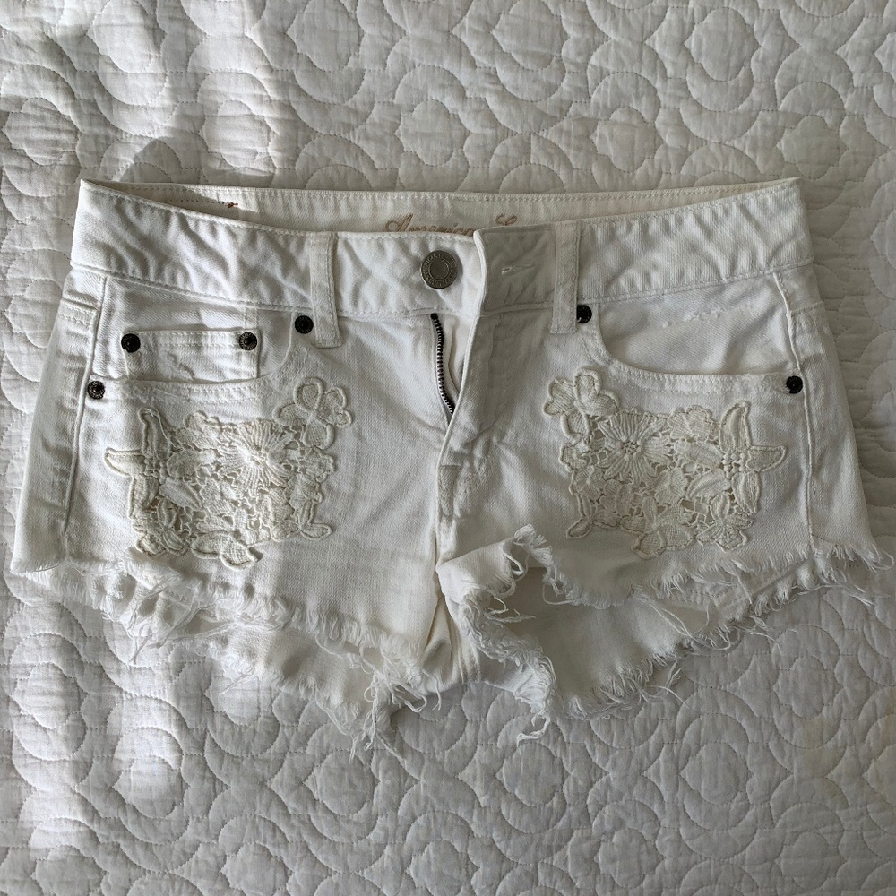 AE Crochet White Denim Shorts, Size 2